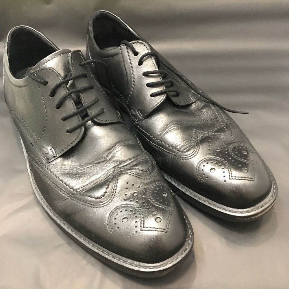Ecco Men’s Wingtip Dress Shoe